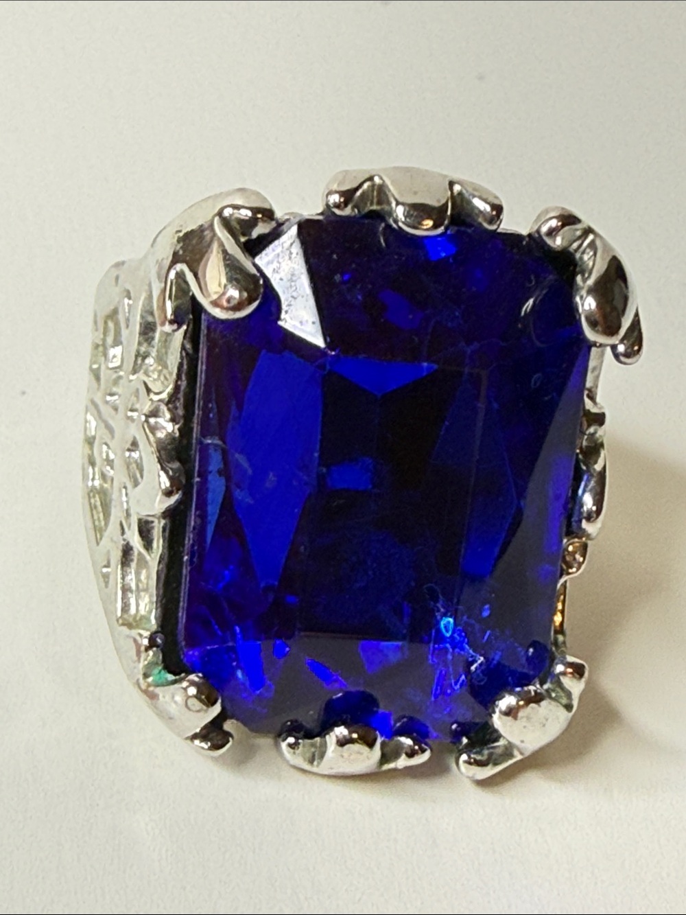 Untested  Ring goth Deep Blue Emerald-Cut  glass Stone statement Vice Ciel anime
